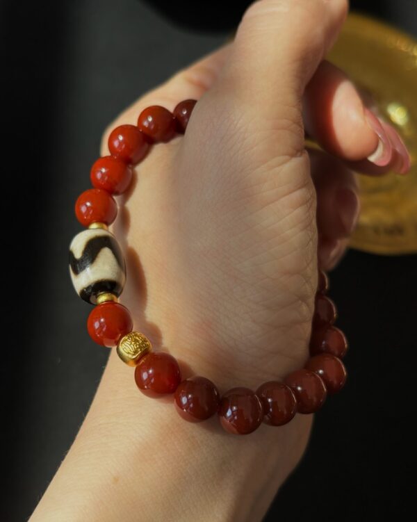 Pray Tai Sui God 2025 Protection Auspicious Light Guardian Bracelet – South Red Agate Tibetan Tiger Eye Dzi Bead Gold Dzambhala Bead